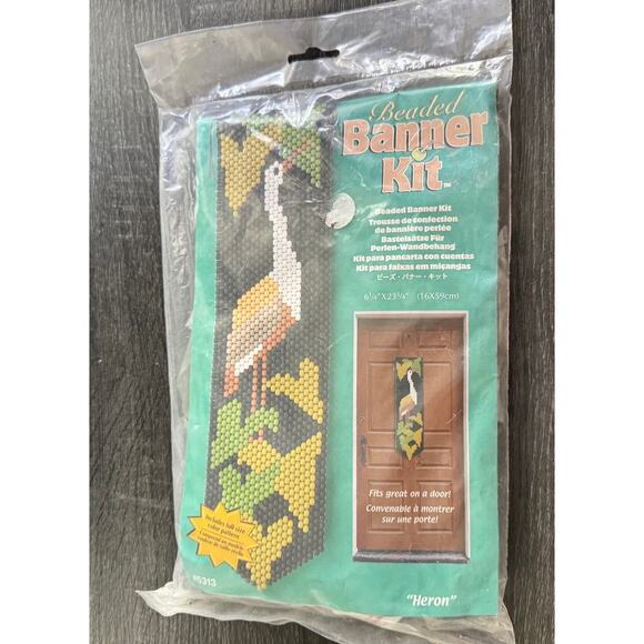 Vintage NEW Sealed Beaded Banner Kit Heron Tropical Plants The Beadery #5313 - Picture 3 of 3